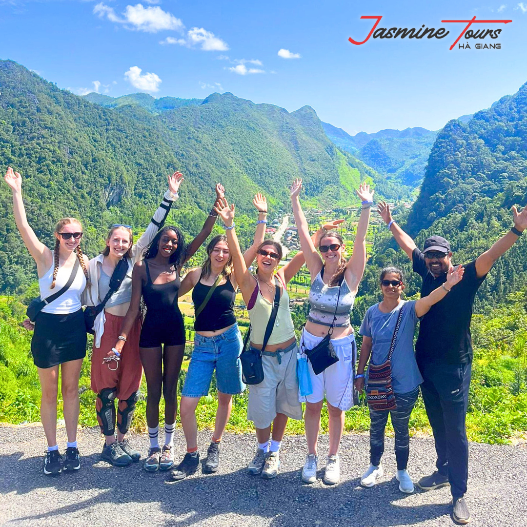 Cách kéo khách Tây cho homestay & tour vùng cao mà không cần giỏi tiếng Anh
